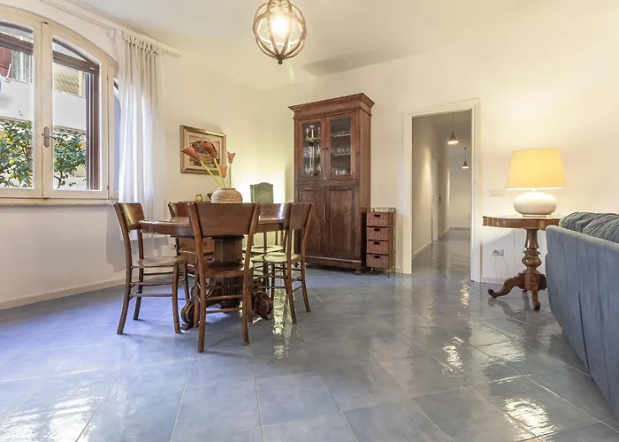 Nura\'S - Villa Verde Guest House